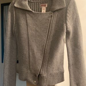 Asymmetrical Knitted Gray Jacket
